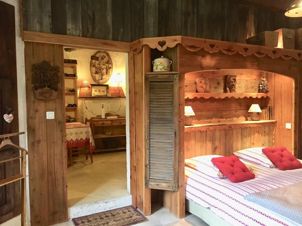 Les Means Bed & Breakfast Meolans-Revel Ngoại thất bức ảnh