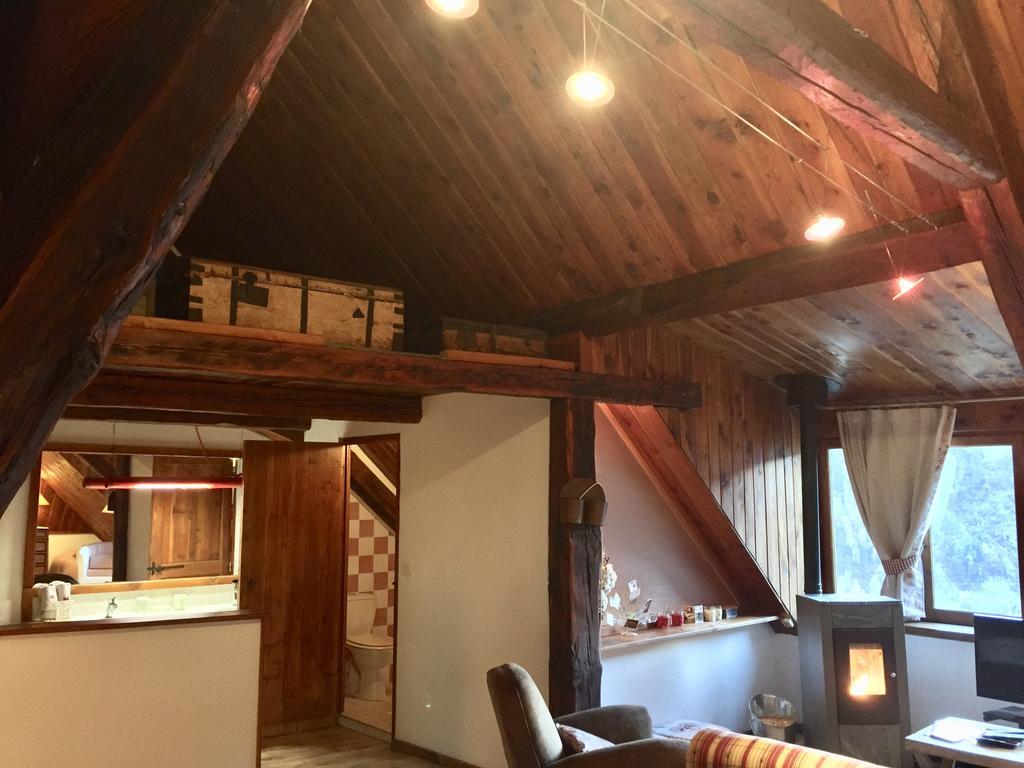 Les Means Bed & Breakfast Meolans-Revel Ngoại thất bức ảnh
