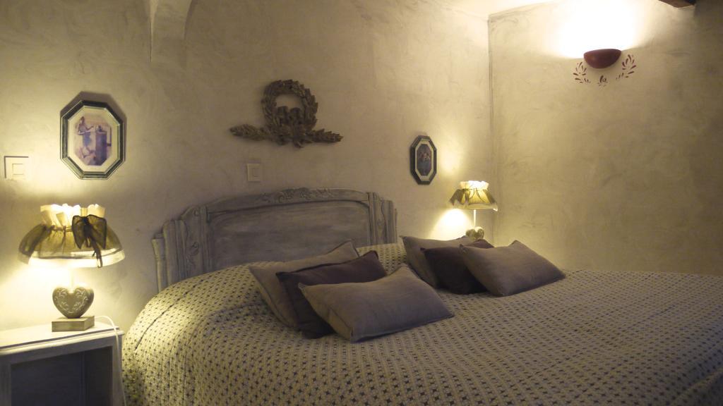Les Means Bed & Breakfast Meolans-Revel Ngoại thất bức ảnh